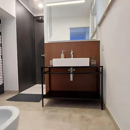 アパート Over The Castle トレント