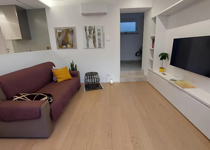 Over The Castle * Trento